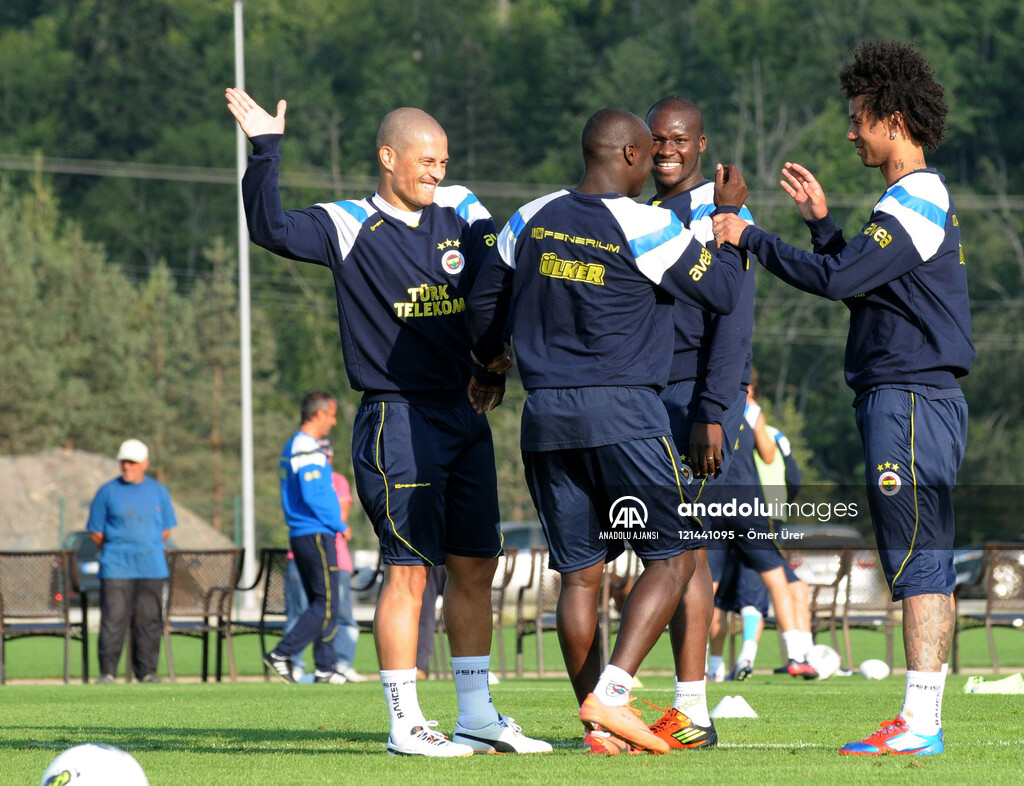 Fenerbahce De Yeni Sezon Hazirliklari Anadolu Images