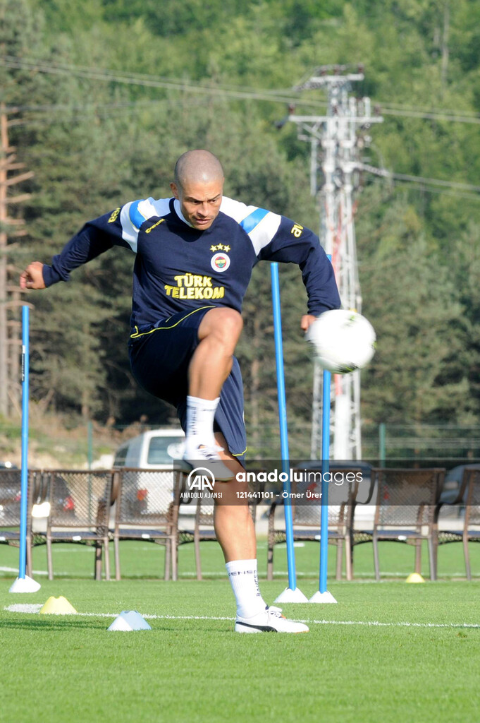 Fenerbahce De Yeni Sezon Hazirliklari Anadolu Images