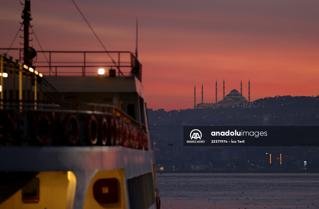 Sunrise in Istanbul