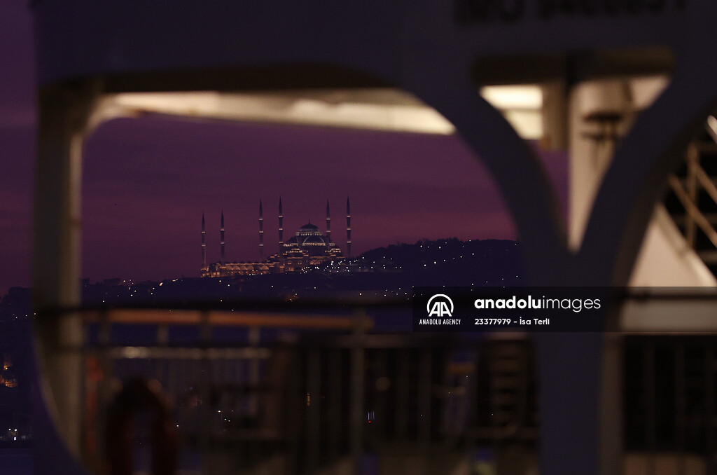 Sunrise in Istanbul