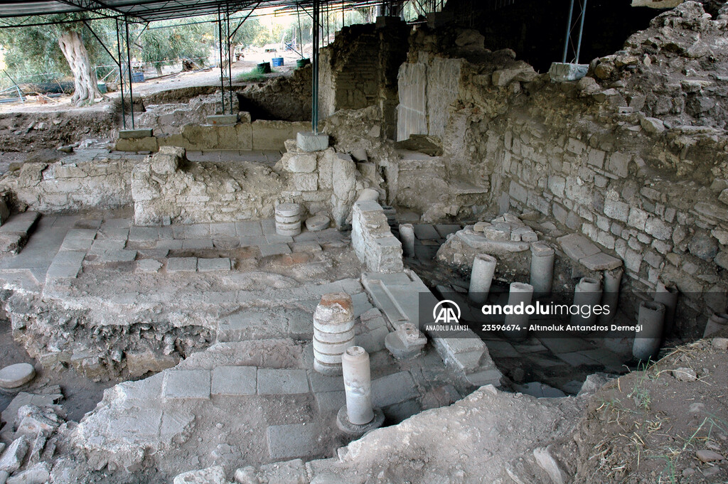 Altınoluk Antandros Antik Kenti'ndeki kazıların yıl boyu süreceği açıklandı