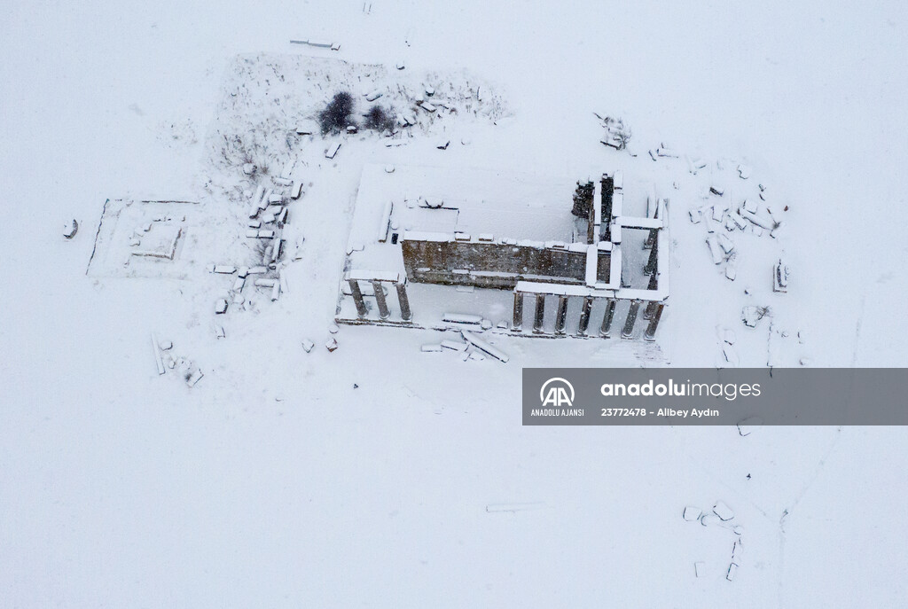 Aizanoi Antik Kenti beyaza büründü