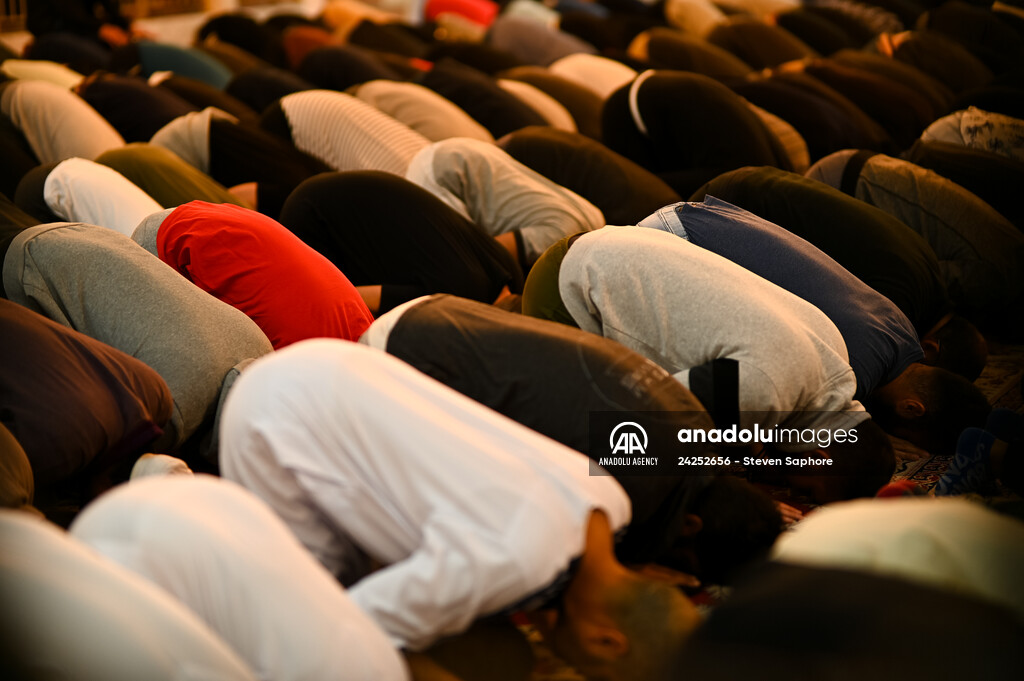 Tarawih prayer of Ramadan at the Auburn Gallipoli Mosque in Sydney