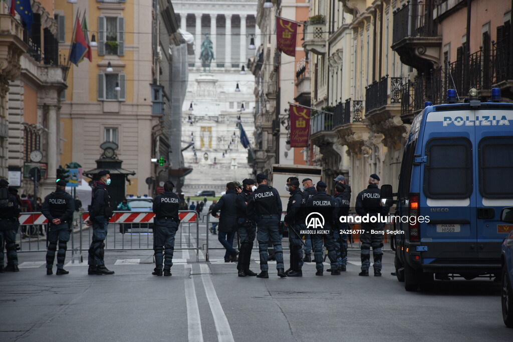 Draghi government protested in Italy over Covid-19 measures