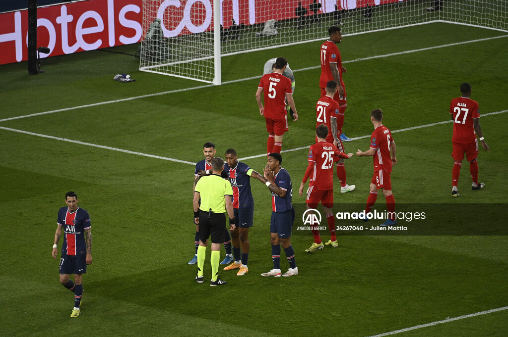 Paris Saint Germain v FC Bayern Munich - UEFA Champions League