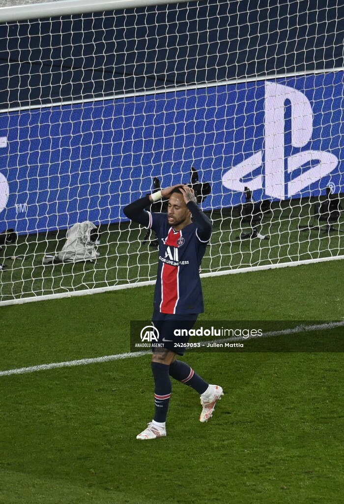 Paris Saint Germain v FC Bayern Munich - UEFA Champions League