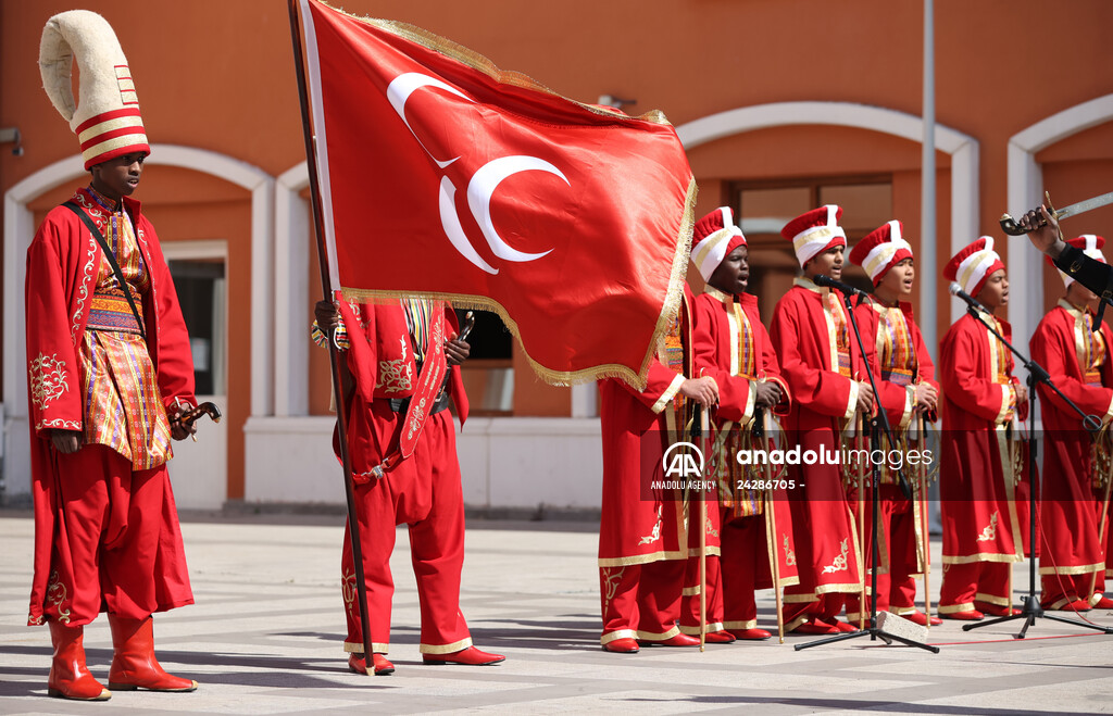 Mehter team formed with 33 students from 25 different countries