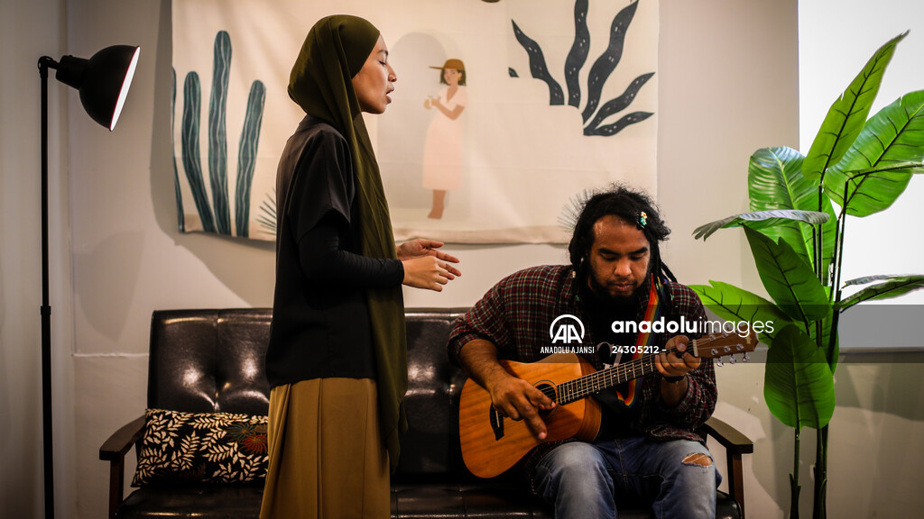 MRKH sendromlu Malezyalı müzisyen, kendisiyle aynı sendromu yaşayan kadınların sesini duyurmaya çalışıyor