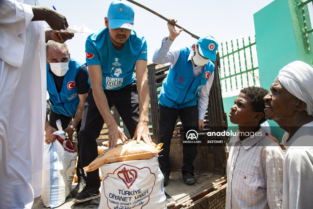TDV'den Sudan'da ihtiyaç sahibi ailelere gıda yardımı