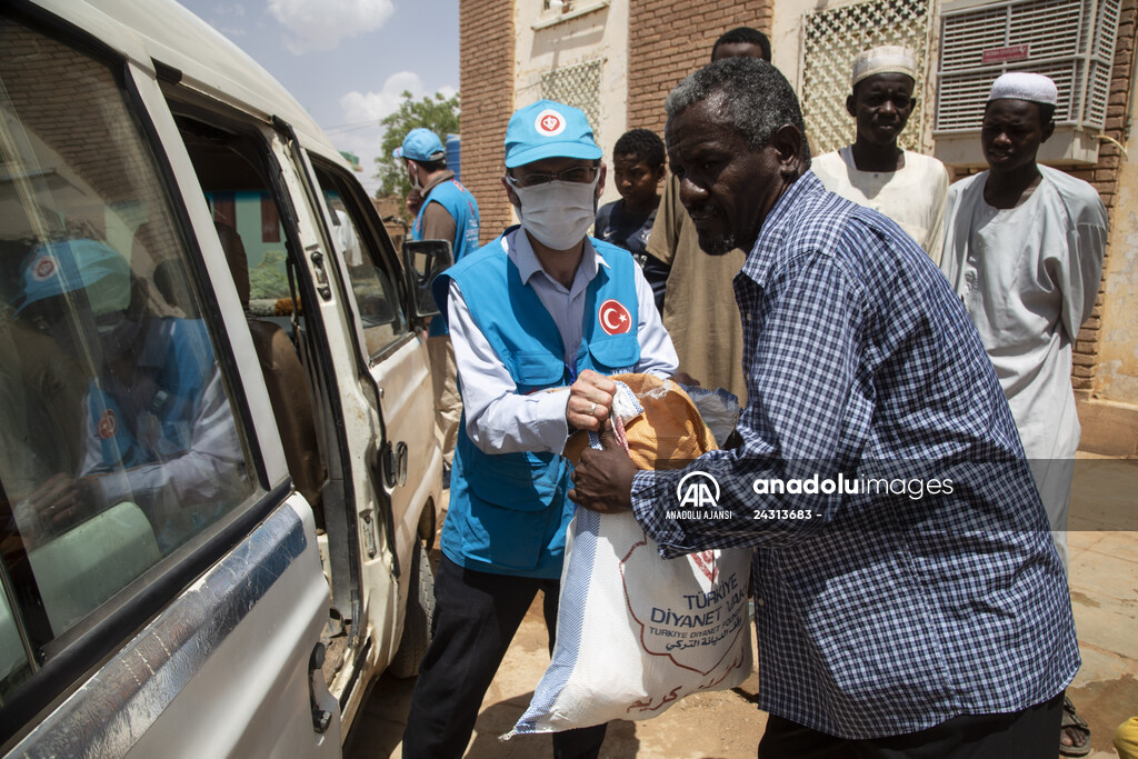 TDV'den Sudan'da ihtiyaç sahibi ailelere gıda yardımı
