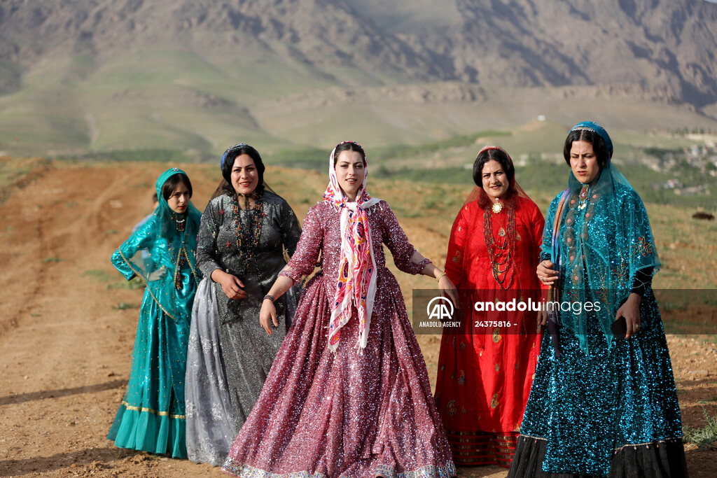 Traditional clothes of Qashqai women