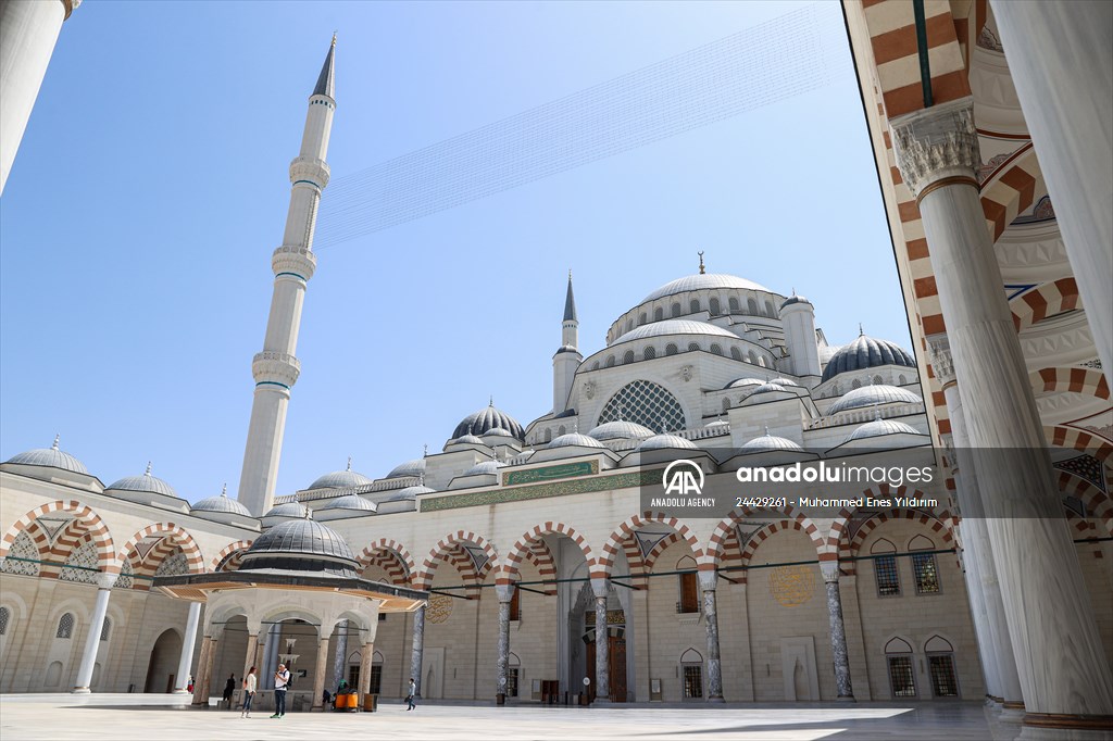 Grand Camlica Mosque in Istanbul