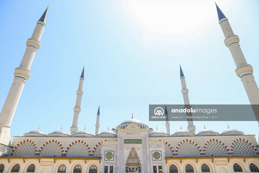 Grand Camlica Mosque in Istanbul