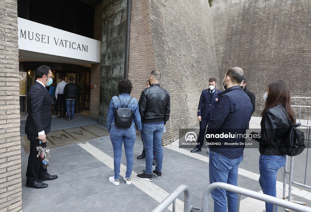 Re-opening of the Vatican Museums