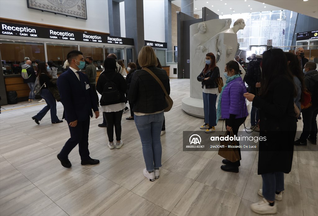 Re-opening of the Vatican Museums