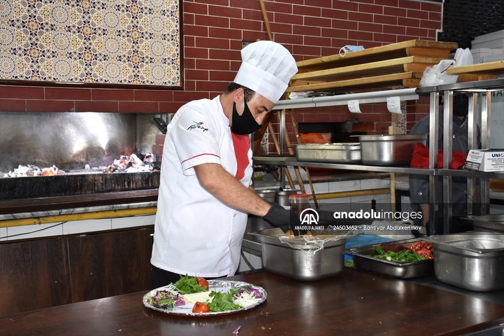 Türk lokantaları ramazan ayında Özbekistan'da en çok tercih edilenlerden oldu