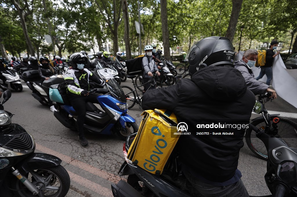 Riders protest against new law that regulates delivery riders