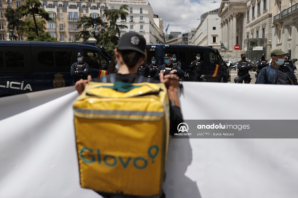 Riders protest against new law that regulates delivery riders