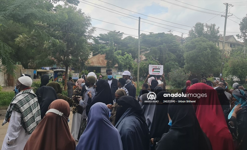 Kenyans protest against Israeli forces' attacks on Al-Aqsa Mosque and Gaza Strip
