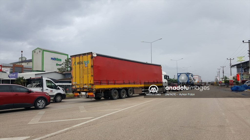 Bursa'da sağanak etkili oluyor