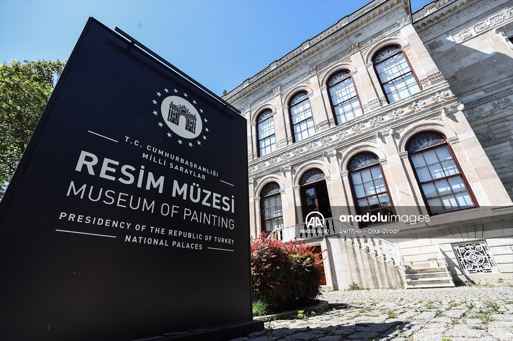Istanbul museum boasts unmatched Ottoman palace painting collection