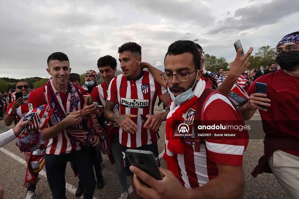 Atletico Madrid fans celebrate Spanish La Liga title