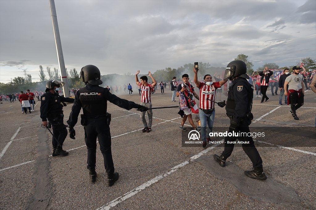 Atletico Madrid fans celebrate Spanish La Liga title