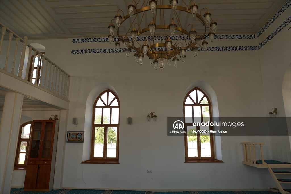 Tekirdağ'daki Kurtdere Camisi mimarisiyle ilgi çekiyor