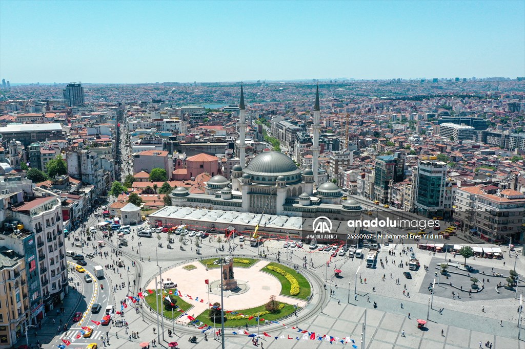 Mosque built in Istanbul's Taksim opens its doors for visitors on tomorrow