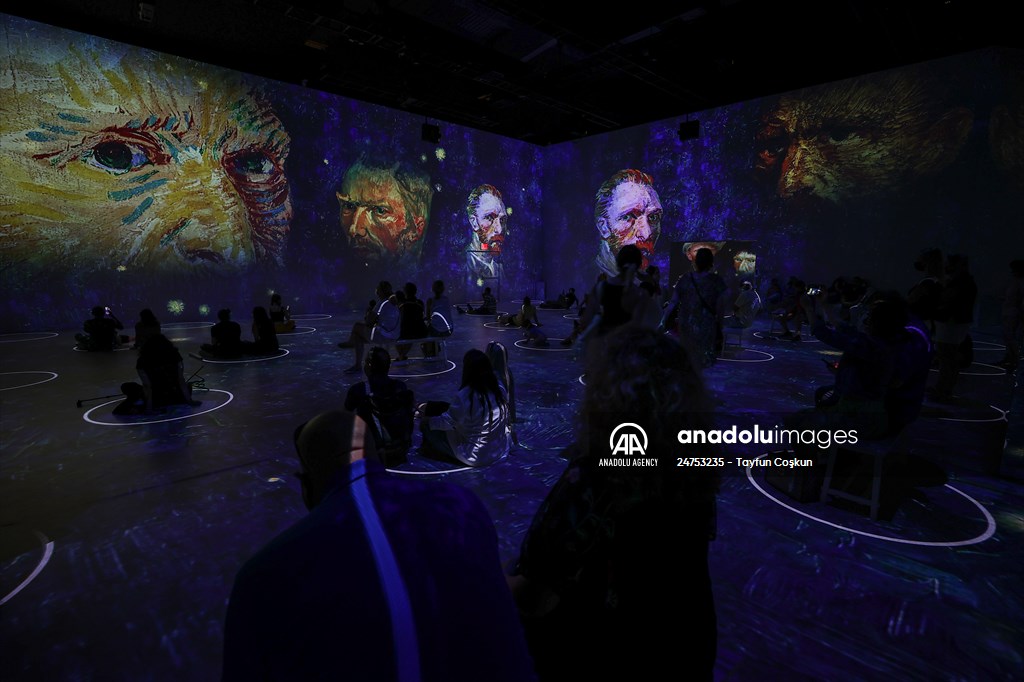 Immersive Van Gogh Exhibit opens in NYC Anadolu Images