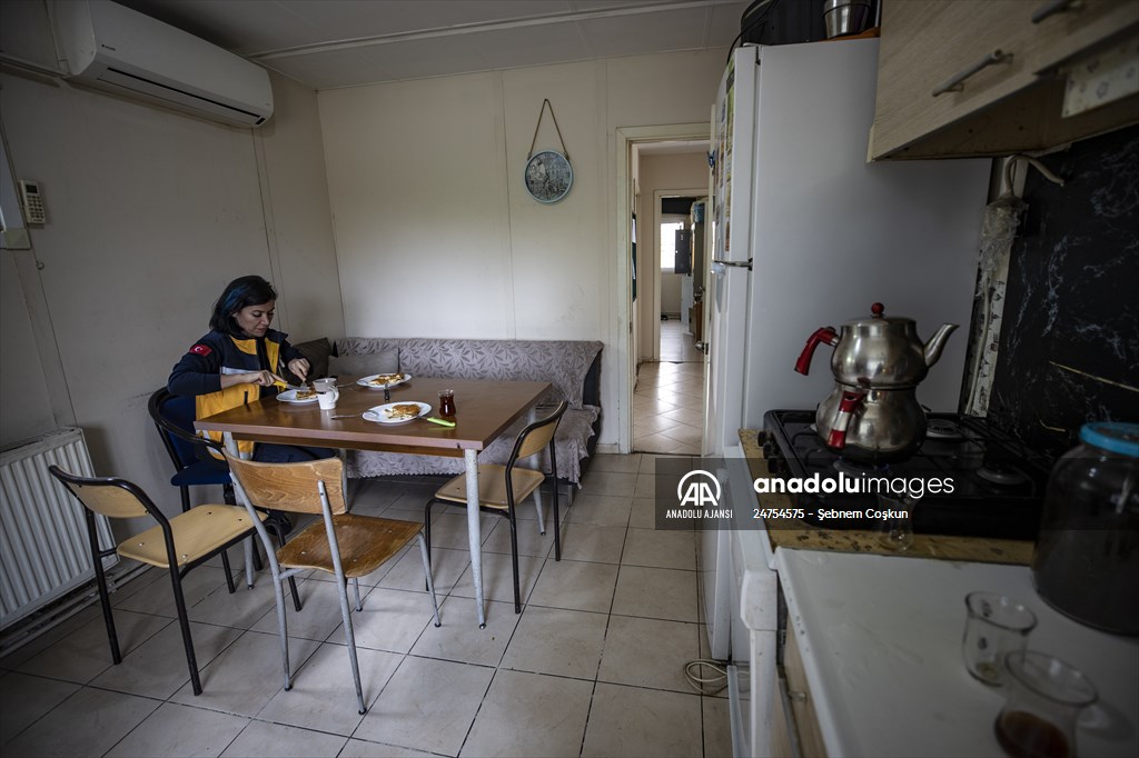 Adalardan ana karaya yaşam köprüsü: 112 deniz ambulansları