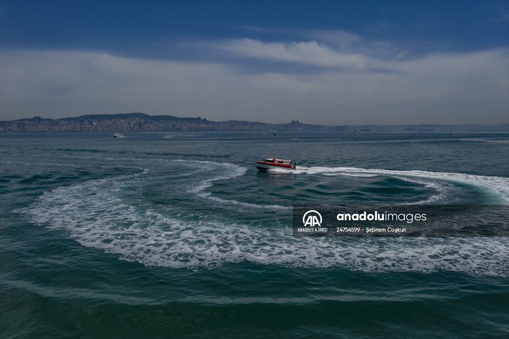Adalardan ana karaya yaşam köprüsü: 112 deniz ambulansları