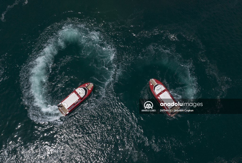 Adalardan ana karaya yaşam köprüsü: 112 deniz ambulansları