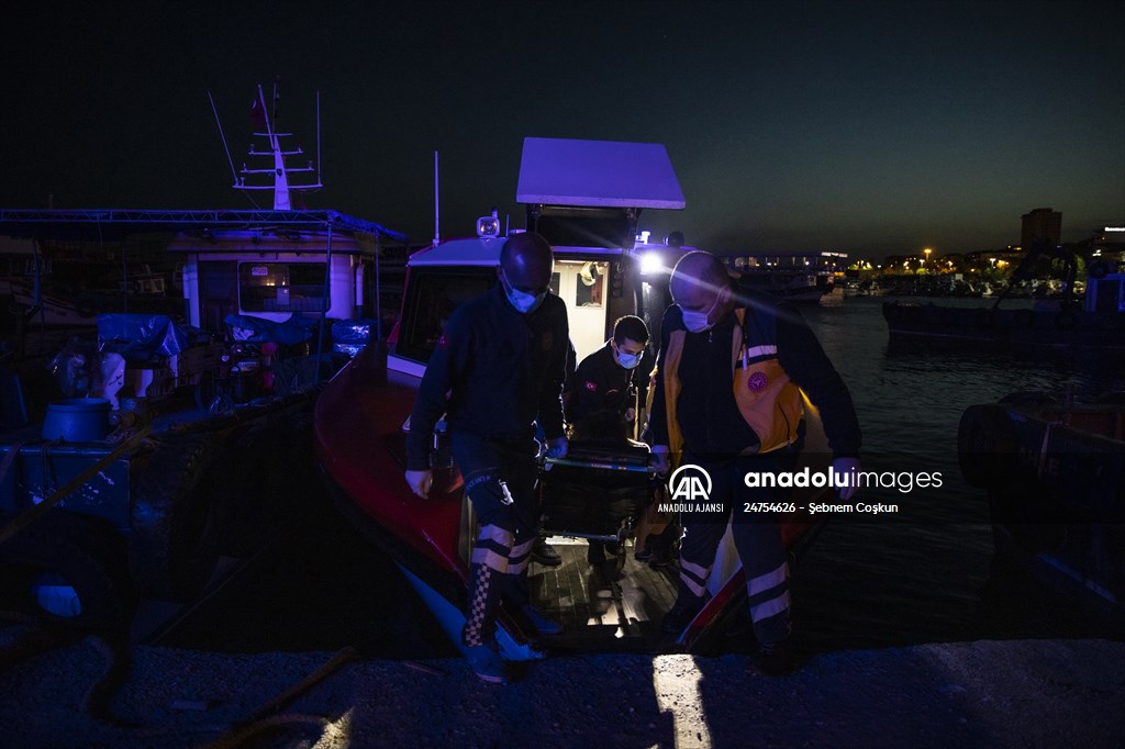 Adalardan ana karaya yaşam köprüsü: 112 deniz ambulansları