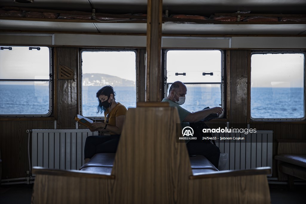 Adalardan ana karaya yaşam köprüsü: 112 deniz ambulansları