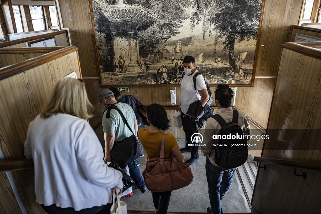 Adalardan ana karaya yaşam köprüsü: 112 deniz ambulansları