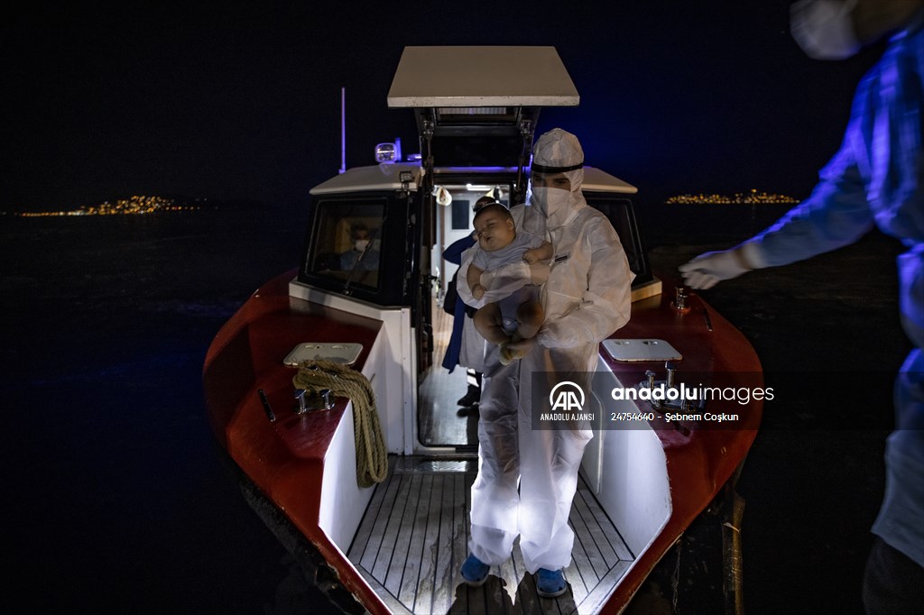 Adalardan ana karaya yaşam köprüsü: 112 deniz ambulansları