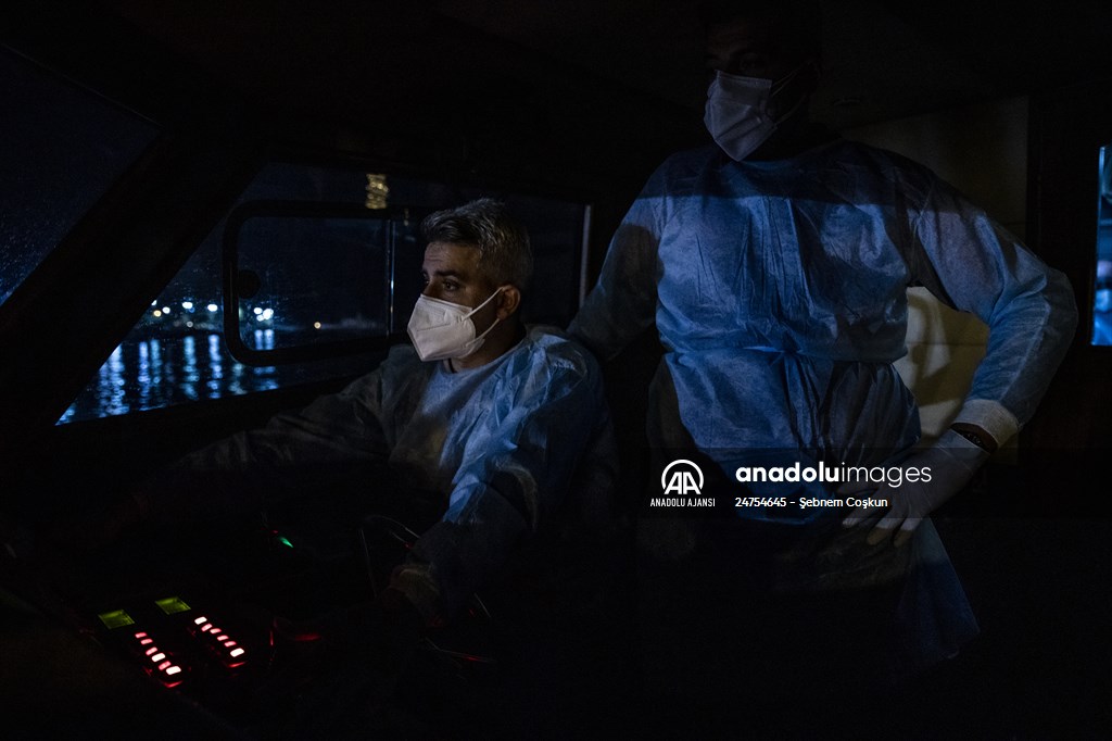 Adalardan ana karaya yaşam köprüsü: 112 deniz ambulansları