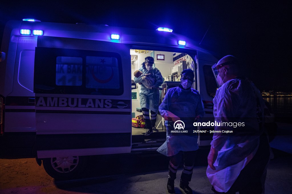 Adalardan ana karaya yaşam köprüsü: 112 deniz ambulansları