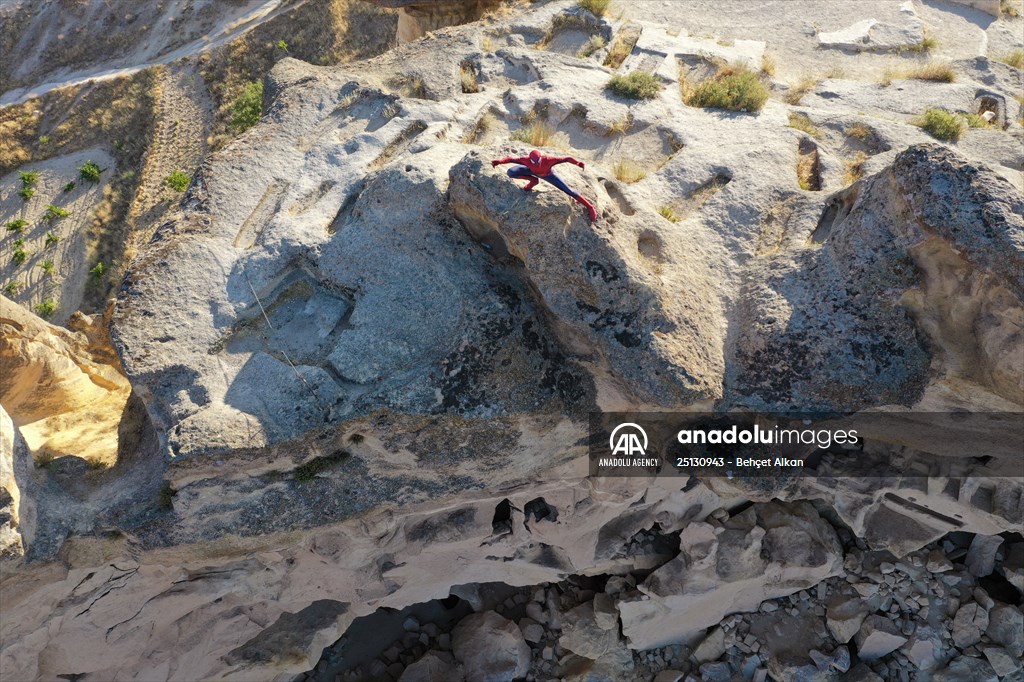 "Spider-Man" Burak Soylu in Cappadocia