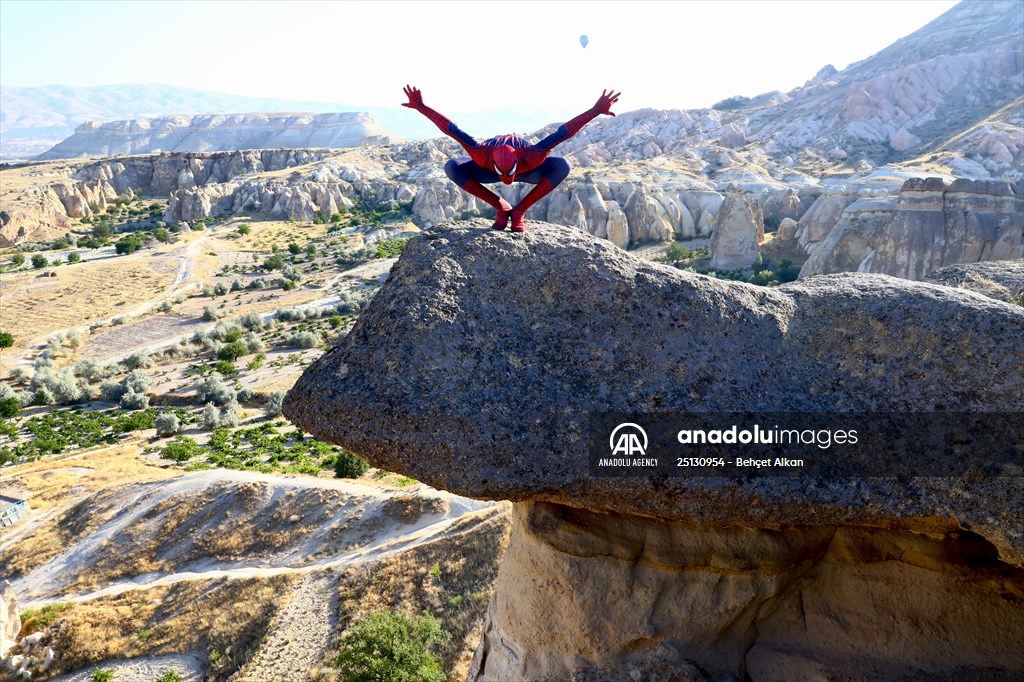 "Spider-Man" Burak Soylu in Cappadocia