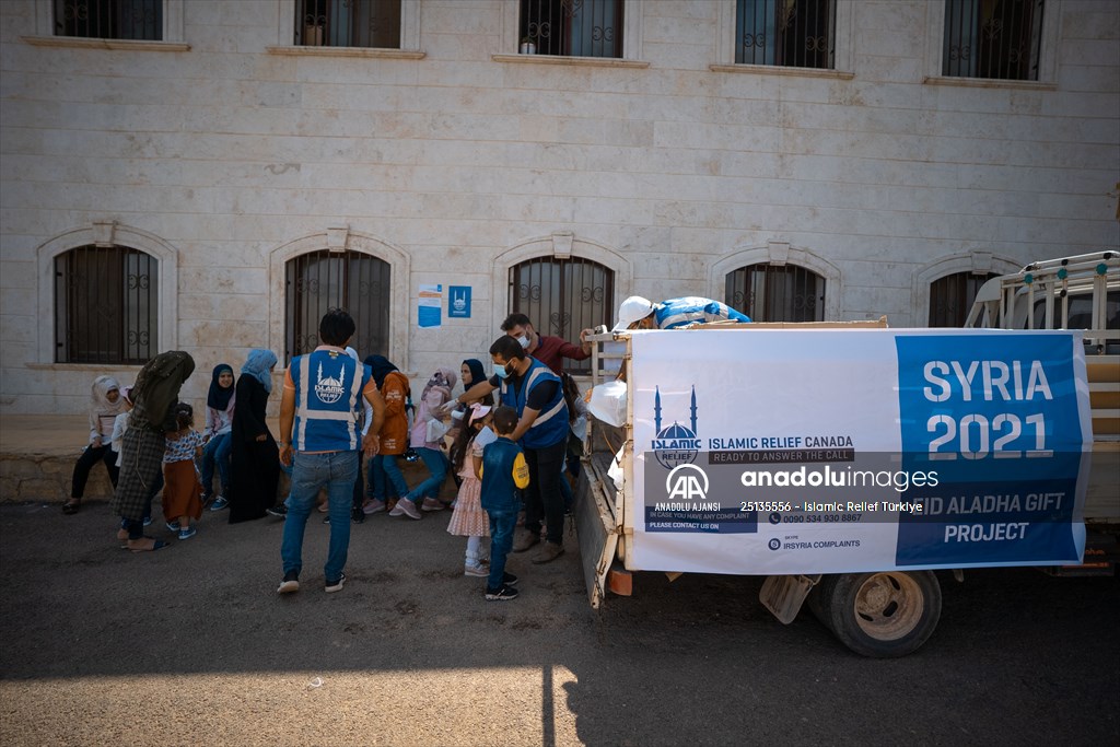 Islamic Relief Türkiye, Suriye'de 80 bin kişiye kurban eti ulaştırdı