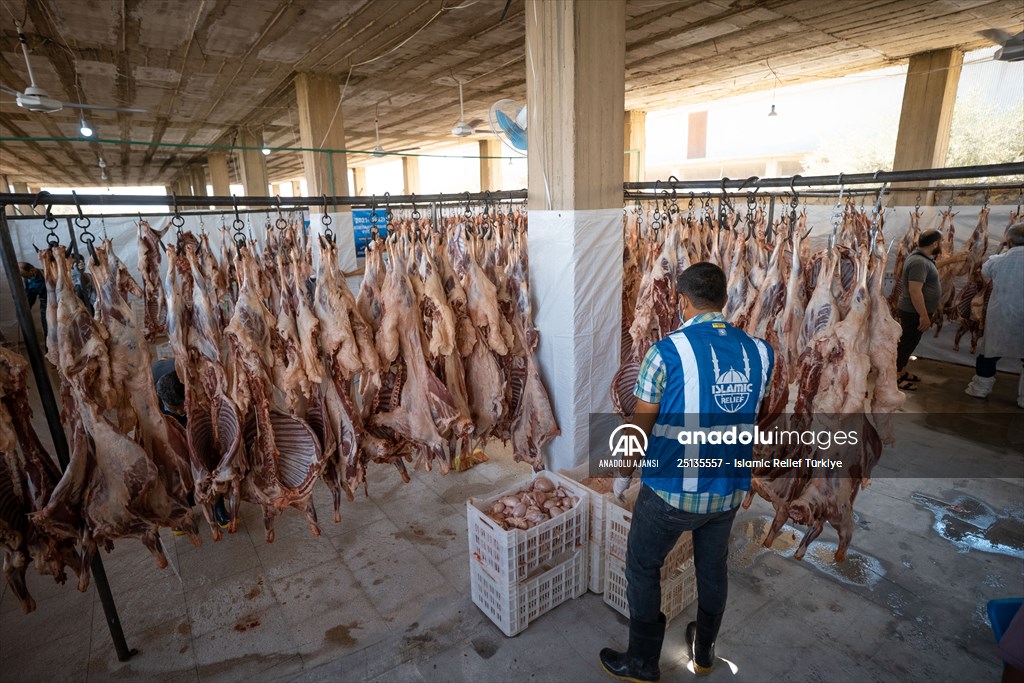 Islamic Relief Türkiye, Suriye'de 80 bin kişiye kurban eti ulaştırdı