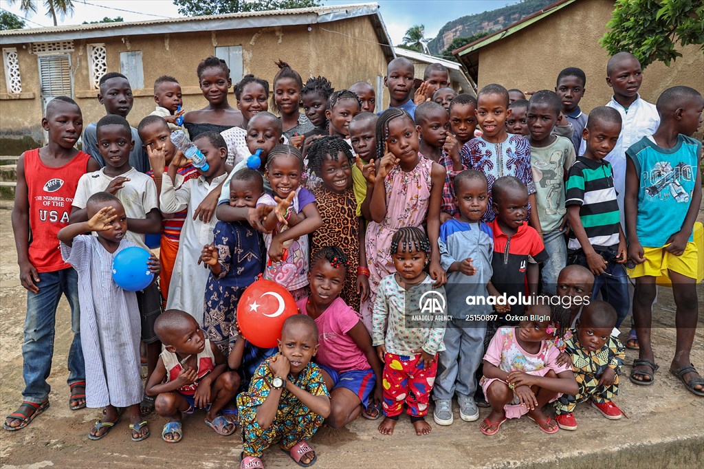 Children of Guinea