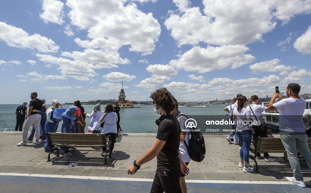 İstanbullular, bayramın son gününde de sahil, park ve bahçelerde vakit geçirdi