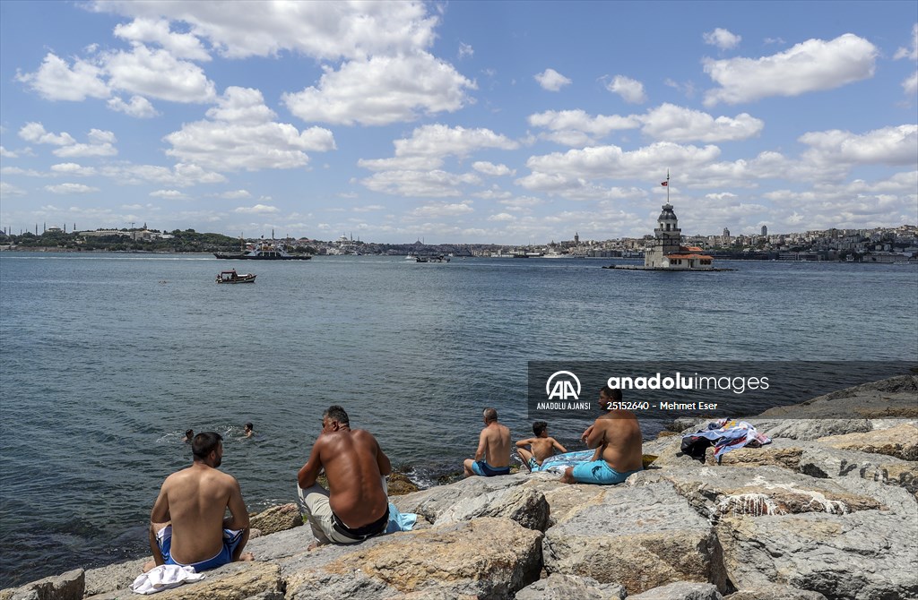 İstanbullular, bayramın son gününde de sahil, park ve bahçelerde vakit geçirdi