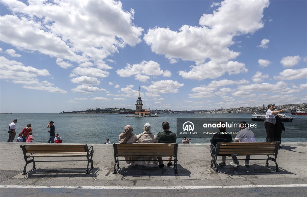 İstanbullular, bayramın son gününde de sahil, park ve bahçelerde vakit geçirdi