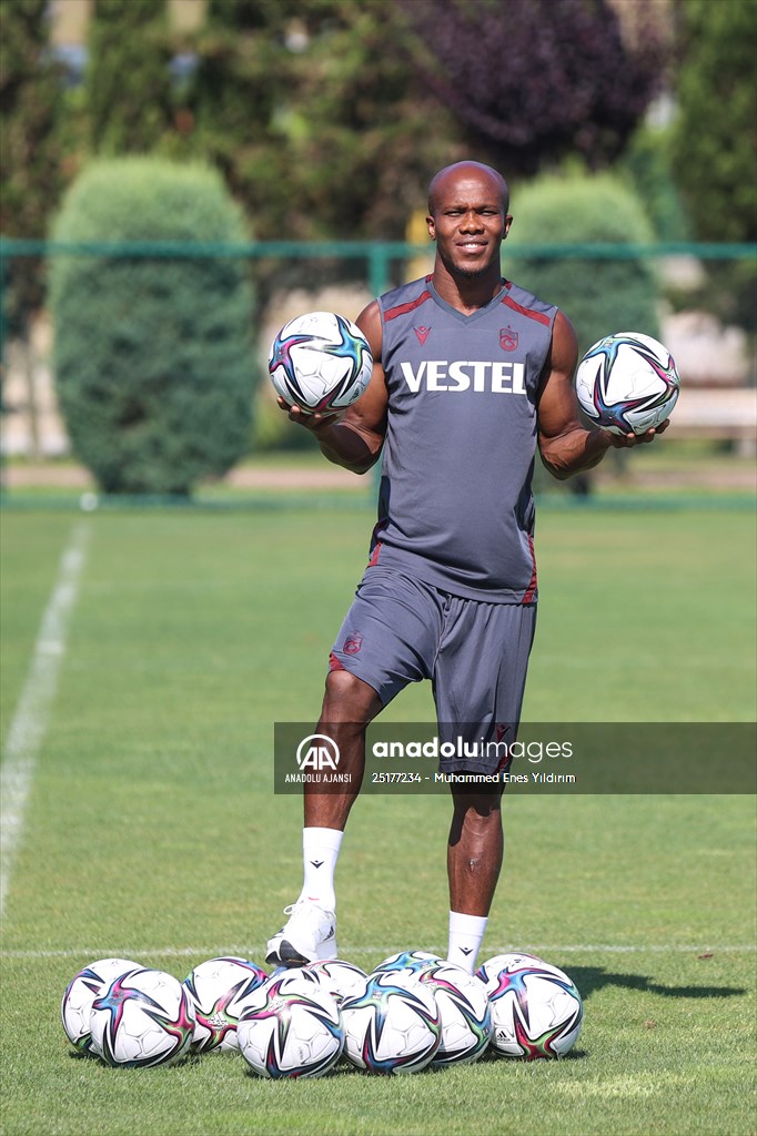 Trabzonspor'un Nijeryalı futbolcusu Nwakaeme'den yeni sezon değerlendirmesi