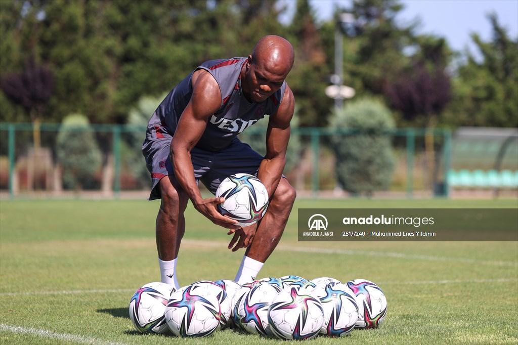 Trabzonspor'un Nijeryalı futbolcusu Nwakaeme'den yeni sezon değerlendirmesi