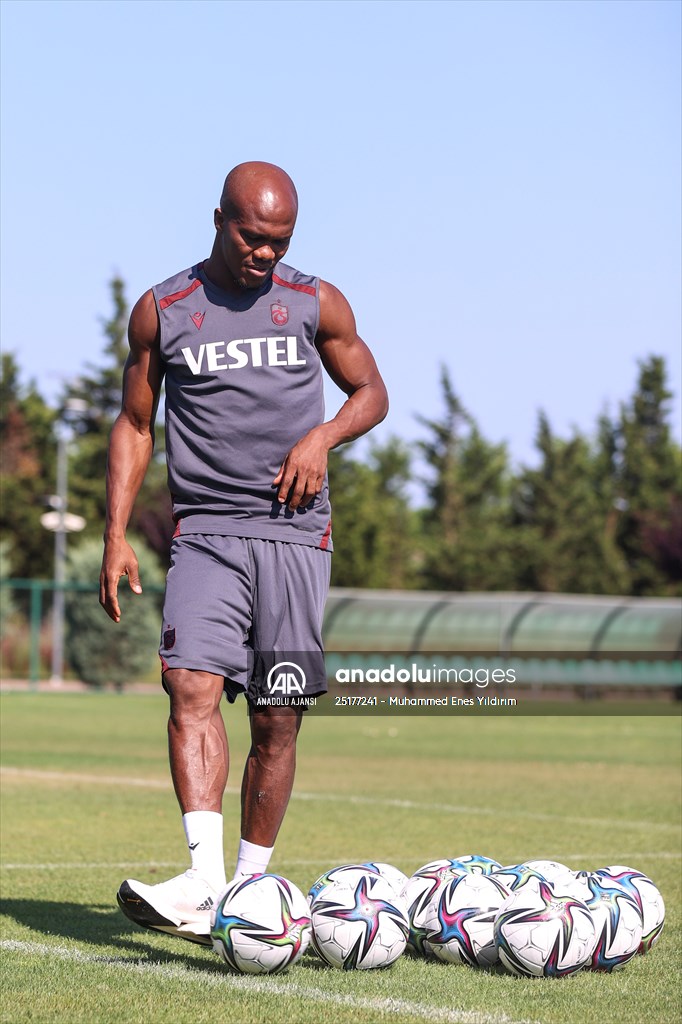 Trabzonspor'un Nijeryalı futbolcusu Nwakaeme'den yeni sezon değerlendirmesi